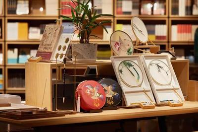 伴礼工艺礼品店 解锁创业新蓝海，匠心独具的财富之旅